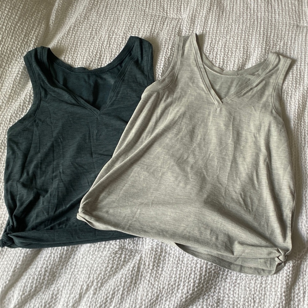 Old Navy Green/blue and gray Sleeveless Tank Tops